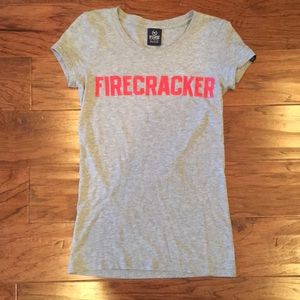 Victoria Secret PINK t-shirt Firecracker tee